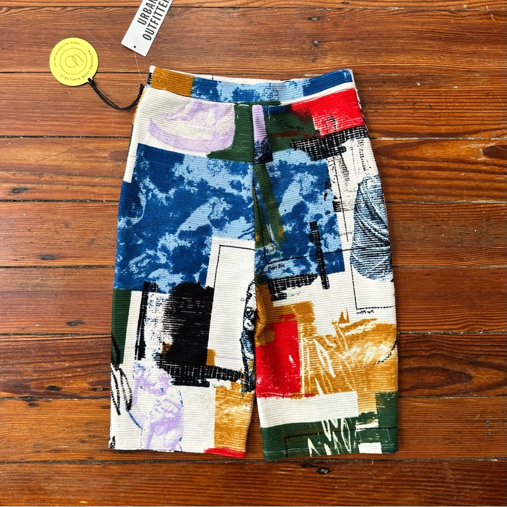 NWT Urban Outfitters When In Rome Printed Ribbed Bike Short in color Assorted XS
